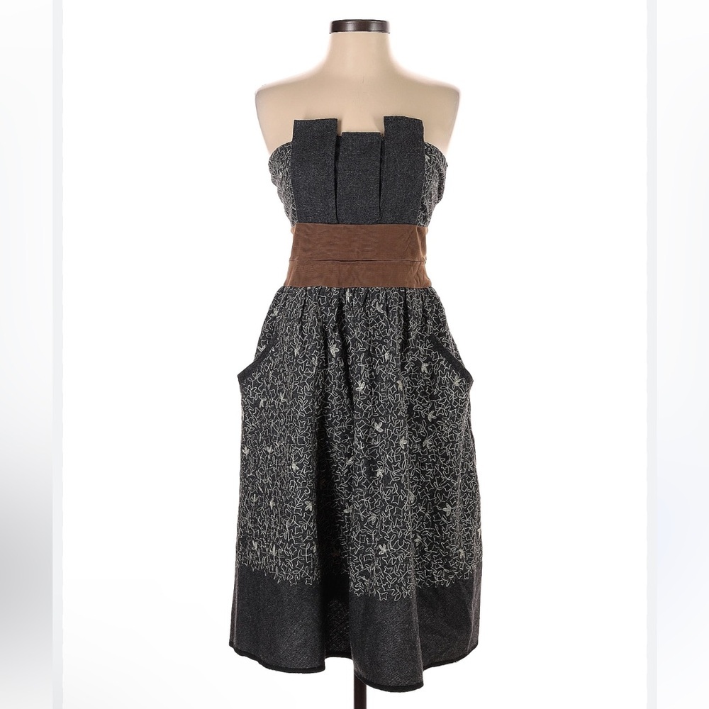 Anthropologie Rina Dhaka gray wool golden floral embroidery strapless dress